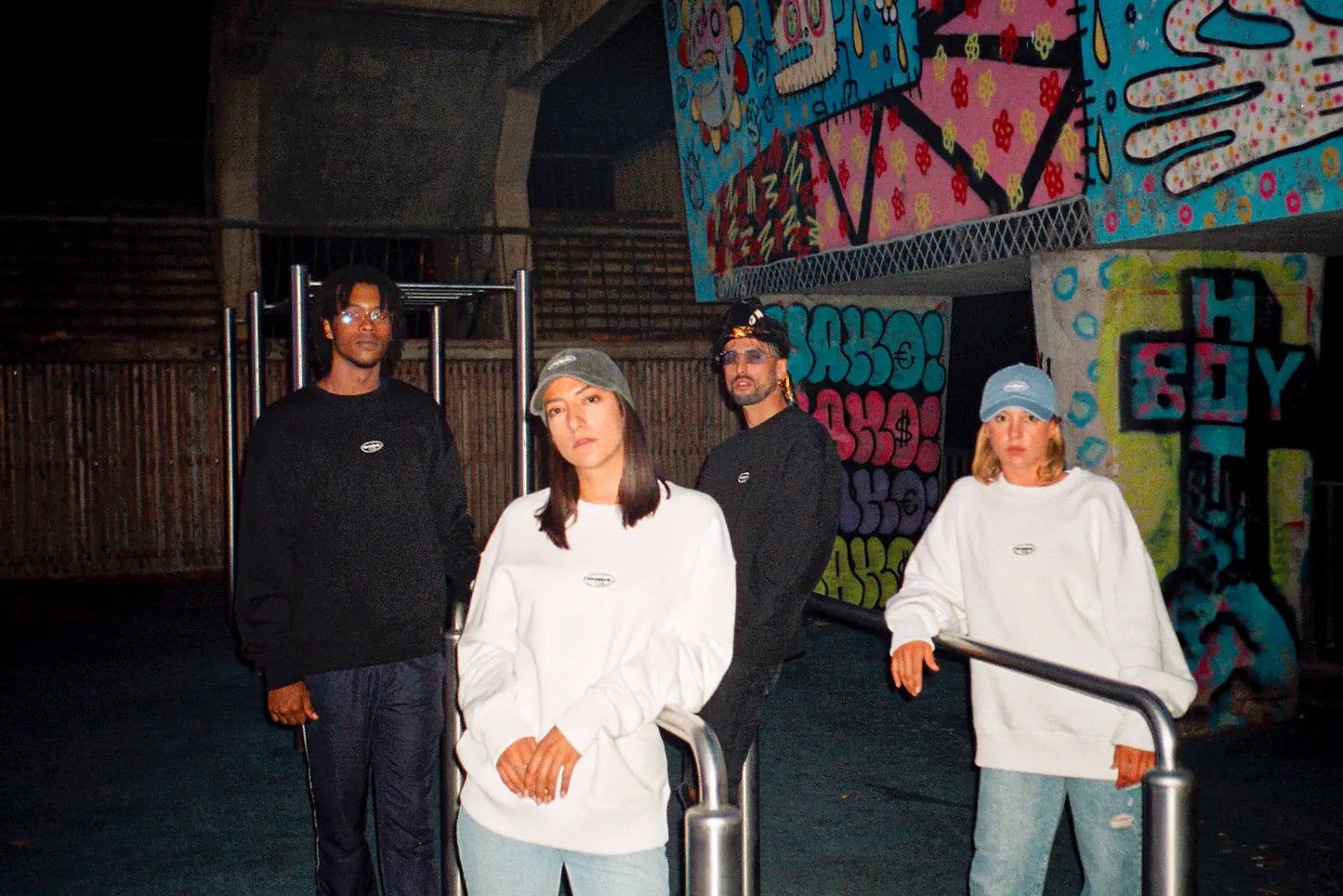 Sweat "still dreaming" noir